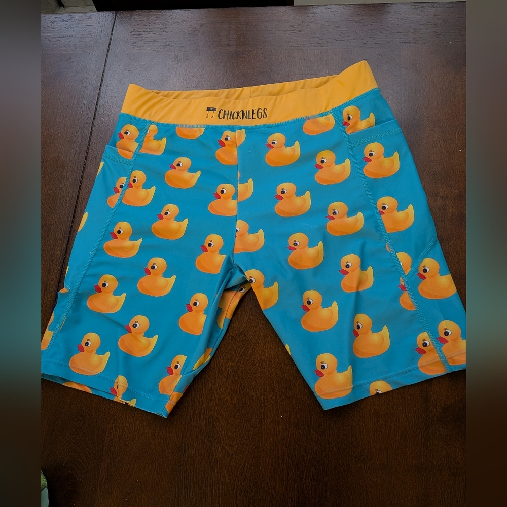 ChicknLegs Men  8" Half-Tights Blue Duck Print Size L